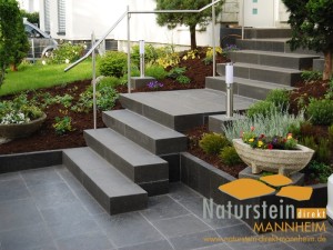 Basalt Blockstufen Sandokan Elegance